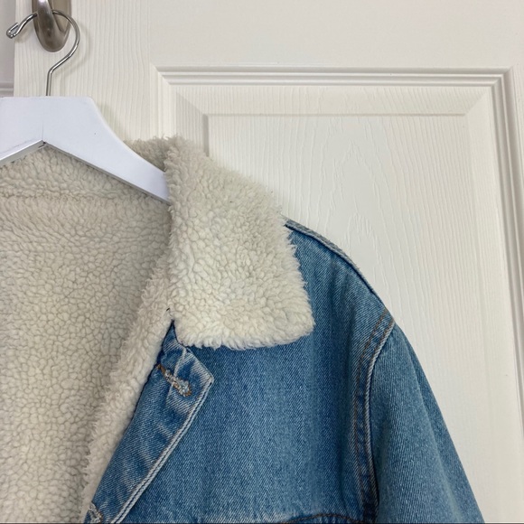 SOLD - Picture 2 of 6